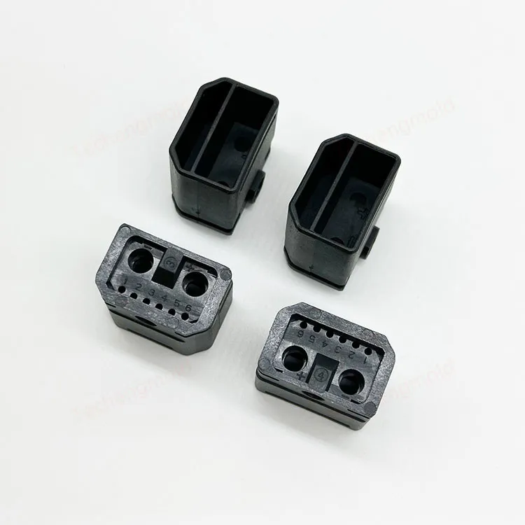 特诚科技精密工程塑料注塑件实拍